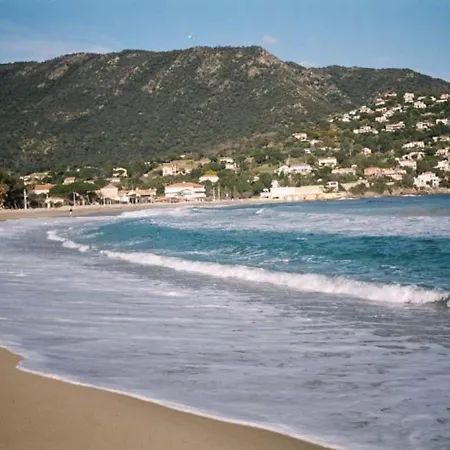 Coin Nuit 4 Pers, Parking, Animaux Admis, Proche - - Fr-1-251-230