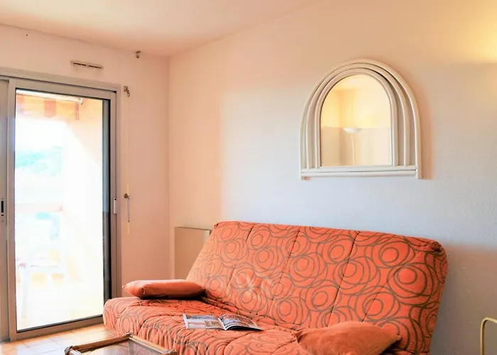 Coin Nuit 4 Pers, Parking, Animaux Admis, Proche - - Fr-1-251-230 Daire Le Lavandou