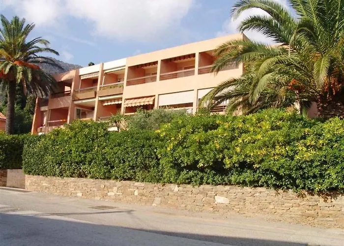 Coin Nuit 4 Pers, Parking, Animaux Admis, Proche - - Fr-1-251-230 Le Lavandou